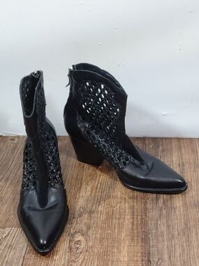 Zara Black Leather Mesh Pointed-Toe Cutout Block Heel Back Zip Ankle Boots Sz 8